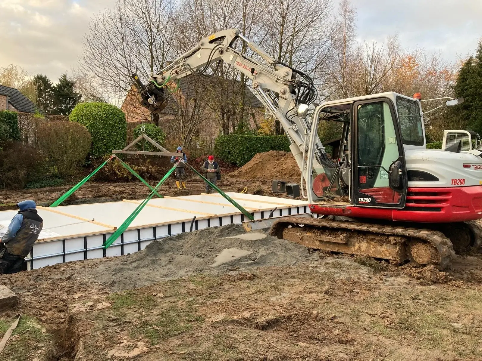 Travaux de terrassement pour une construction de piscine